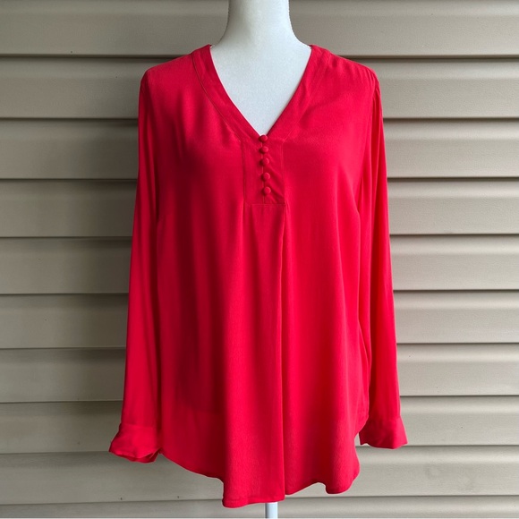 •Roz & Ali• NWOT Roll-Tab Sleeve Popover Blouse - Size‎ Large - Picture 1 of 9